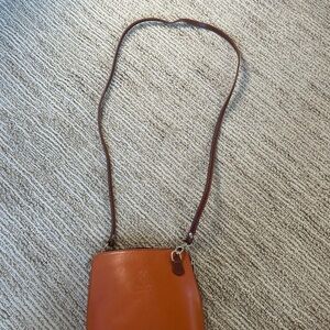 Elegant Brown Leather Crossbody Bag